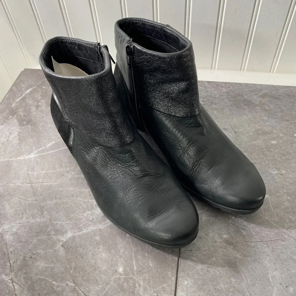 Mephisto Iris‎ Black Leather Glitter Ankle Boots Women Size 7.5 Air Jet Booties